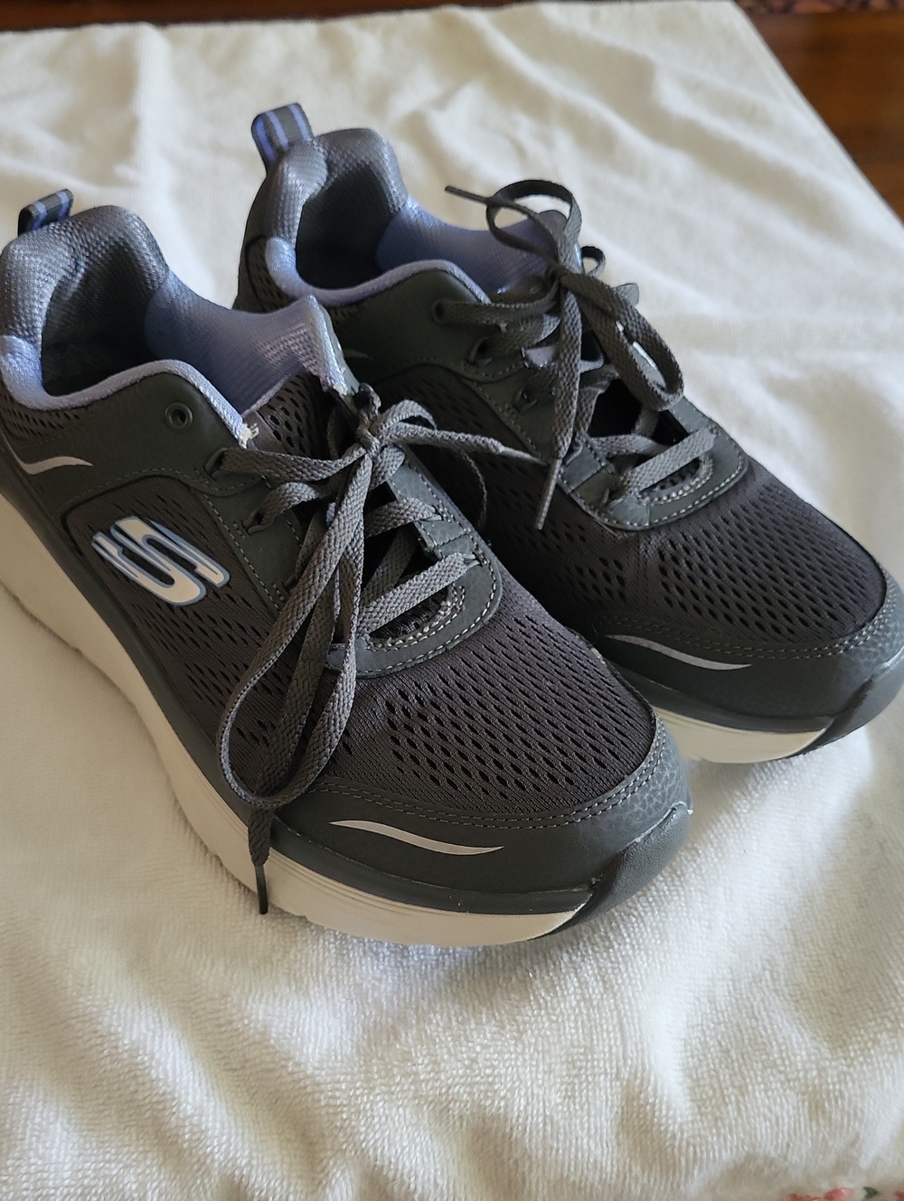 Skechers Charcoal Gray Mesh Walking Shoes